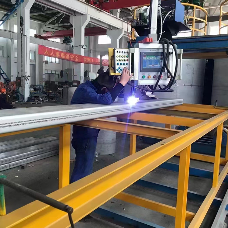 連云港等離子自動(dòng)焊接加工